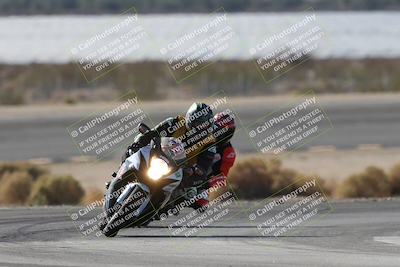 media/Nov-16-2025-Race Pace (Sun) [[8c5fa54630]]/Non Verified Riders (1st 20 Minutes)/1-Turn 14 (10am)/